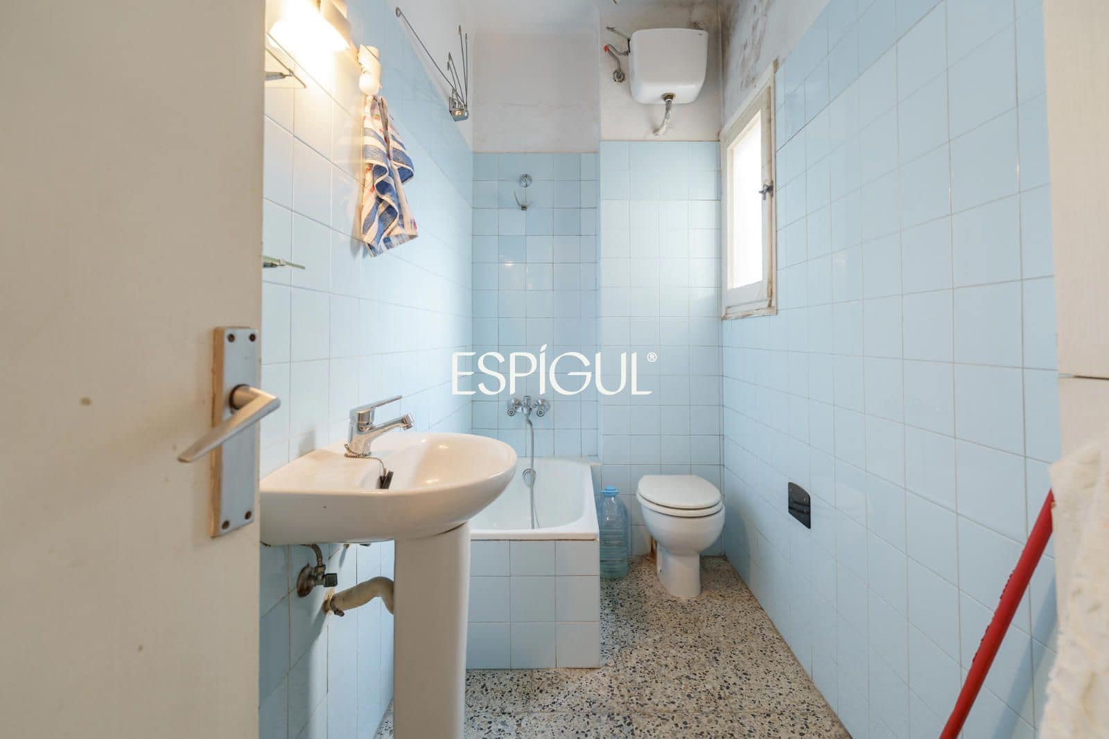 3 slaapkamer Flat te koop in Barcelona stad - € 340.000 (Ref: 10023387)