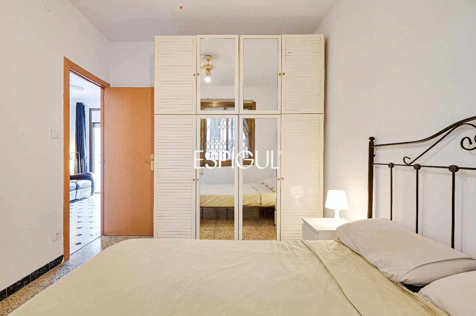 4 sypialnia Mieszkanie na sprzedaż w Miasto Barcelona - 555 000 € (Ref: 10039427)