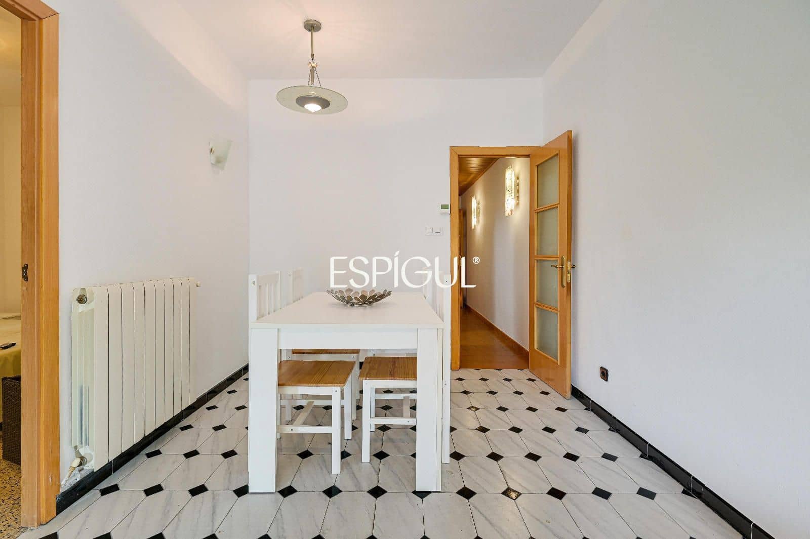 4 sypialnia Mieszkanie na sprzedaż w Miasto Barcelona - 555 000 € (Ref: 10039427)