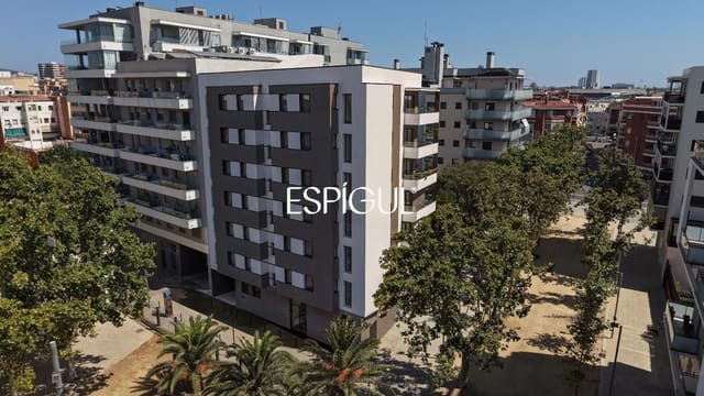 3 Zimmer Wohnung zu verkaufen in L'Hospitalet de Llobregat mit Pool - 410.000 € (Ref: 10045899)