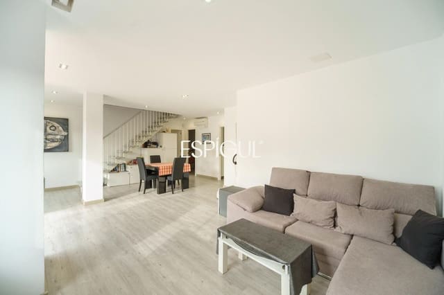 Ático de 4 habitaciones en Sants - Badal, Barcelona ciudad en venta - 690.000 € (Ref: 10072954)