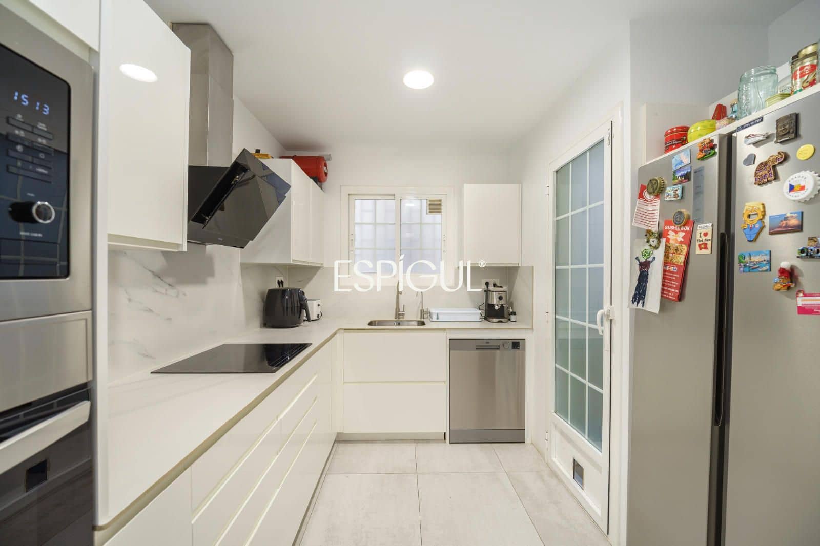 Ático de 4 habitaciones en Barcelona ciudad en venta - 690.000 € (Ref: 10072954)