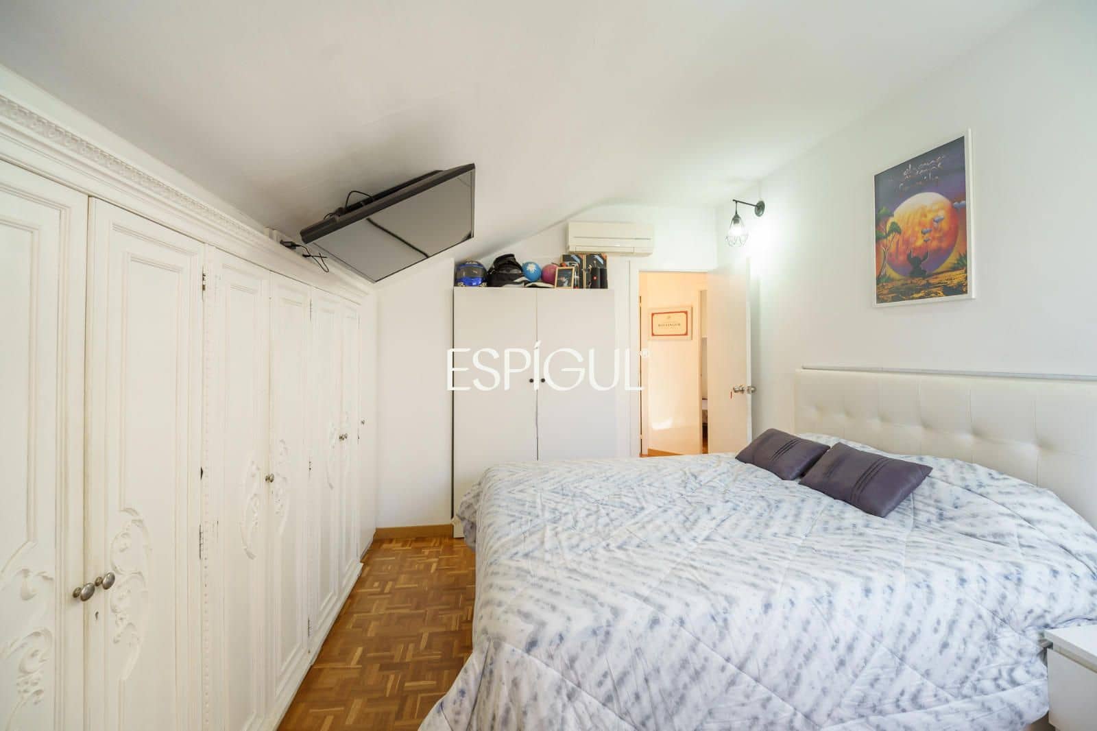 Ático de 4 habitaciones en Barcelona ciudad en venta - 690.000 € (Ref: 10072954)