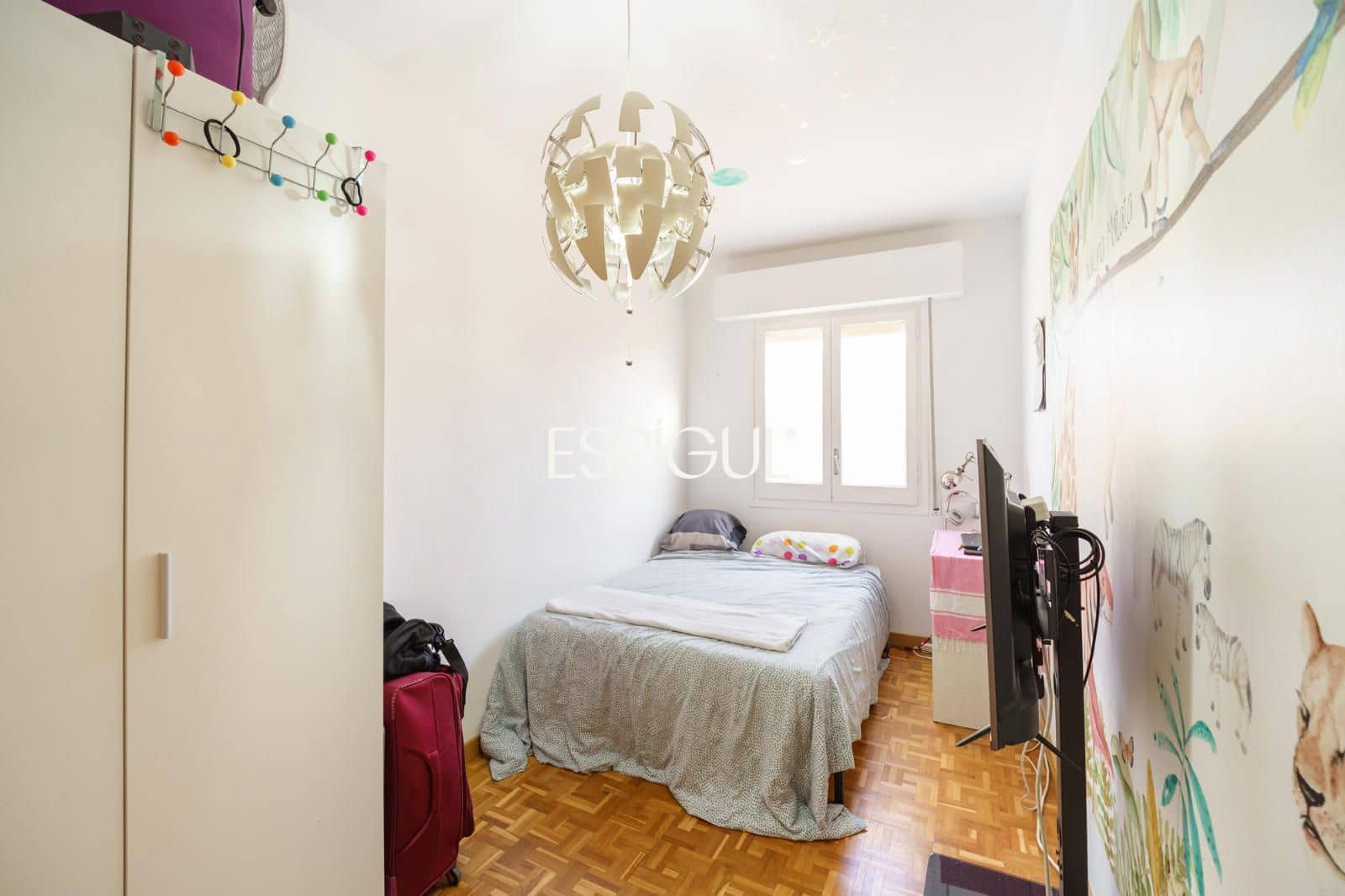 Ático de 4 habitaciones en Barcelona ciudad en venta - 690.000 € (Ref: 10072954)