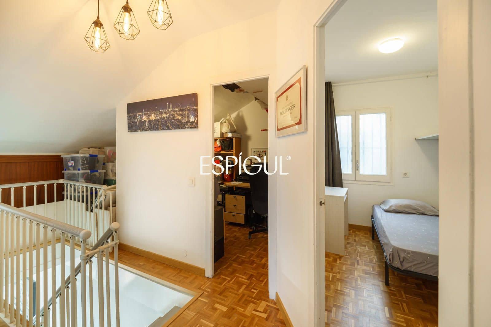 Ático de 4 habitaciones en Barcelona ciudad en venta - 690.000 € (Ref: 10072954)