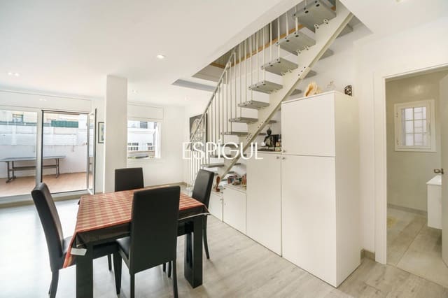 Ático de 4 habitaciones en Sants - Badal, Barcelona ciudad en venta - 690.000 € (Ref: 10072954)
