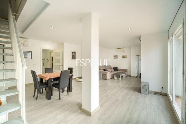 Ático de 4 habitaciones en Sants - Badal, Barcelona ciudad en venta - 690.000 € (Ref: 10072954)