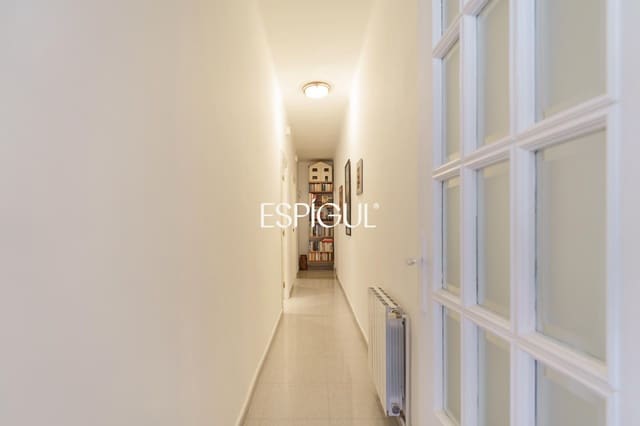 4 sypialnia Mieszkanie na sprzedaż w Eixample, Miasto Barcelona - 550 000 € (Ref: 10080015)
