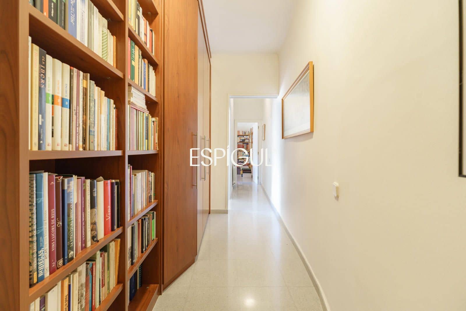 4 sypialnia Mieszkanie na sprzedaż w Miasto Barcelona - 550 000 € (Ref: 10080015)