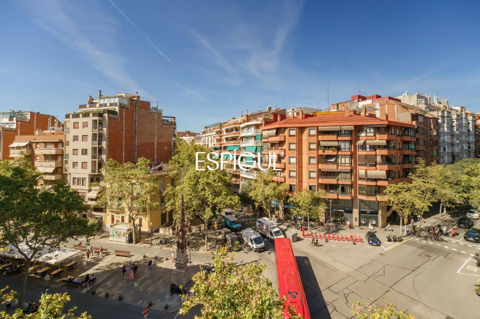 4 sypialnia Mieszkanie na sprzedaż w Miasto Barcelona - 550 000 € (Ref: 10080015)