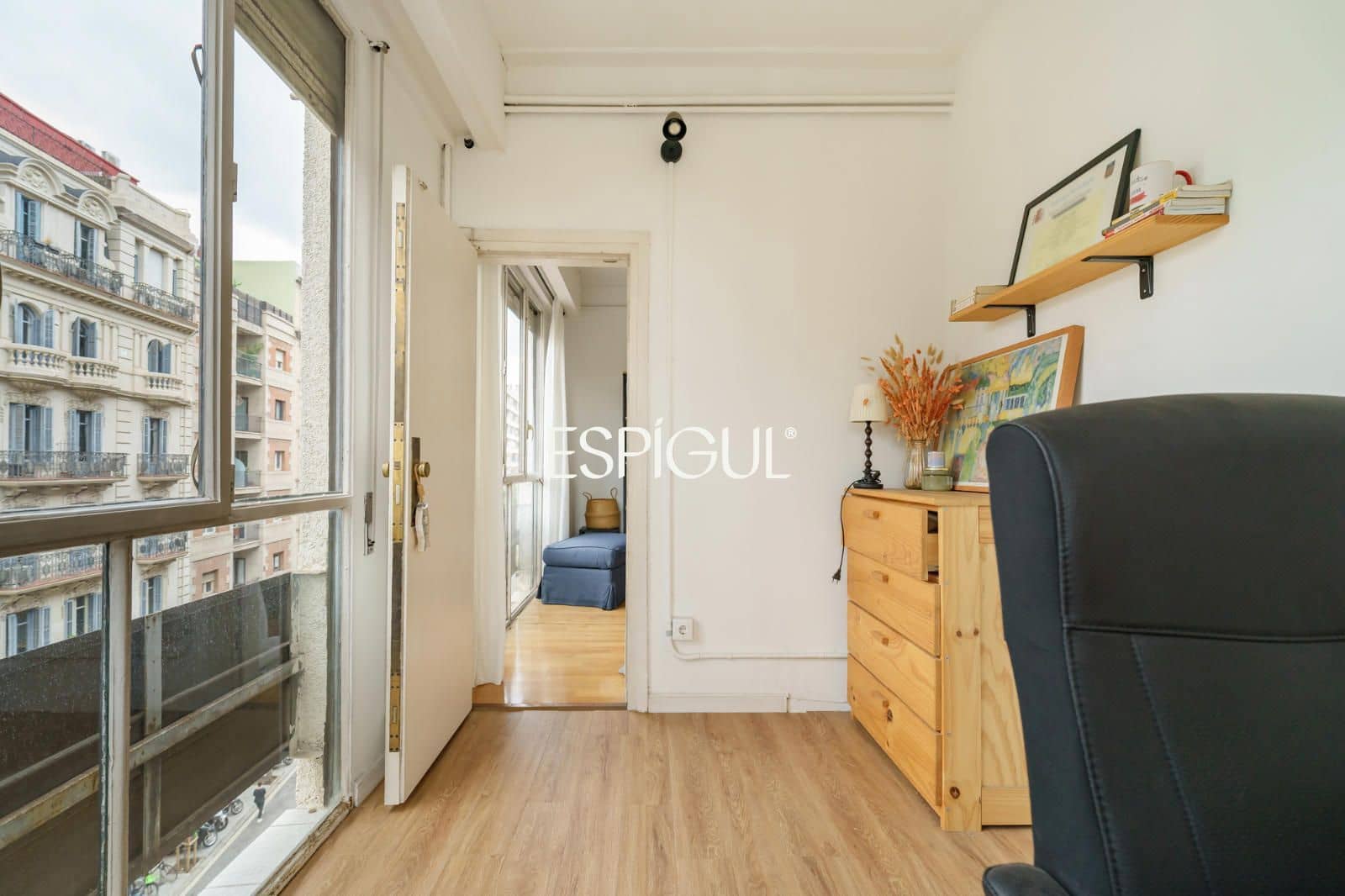 Piso de 3 habitaciones en Barcelona ciudad en venta - 950.000 € (Ref: 10085099)