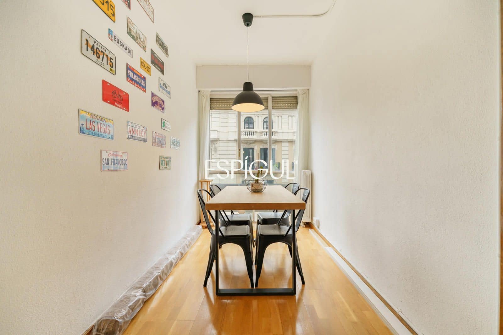 Piso de 3 habitaciones en Barcelona ciudad en venta - 950.000 € (Ref: 10085099)