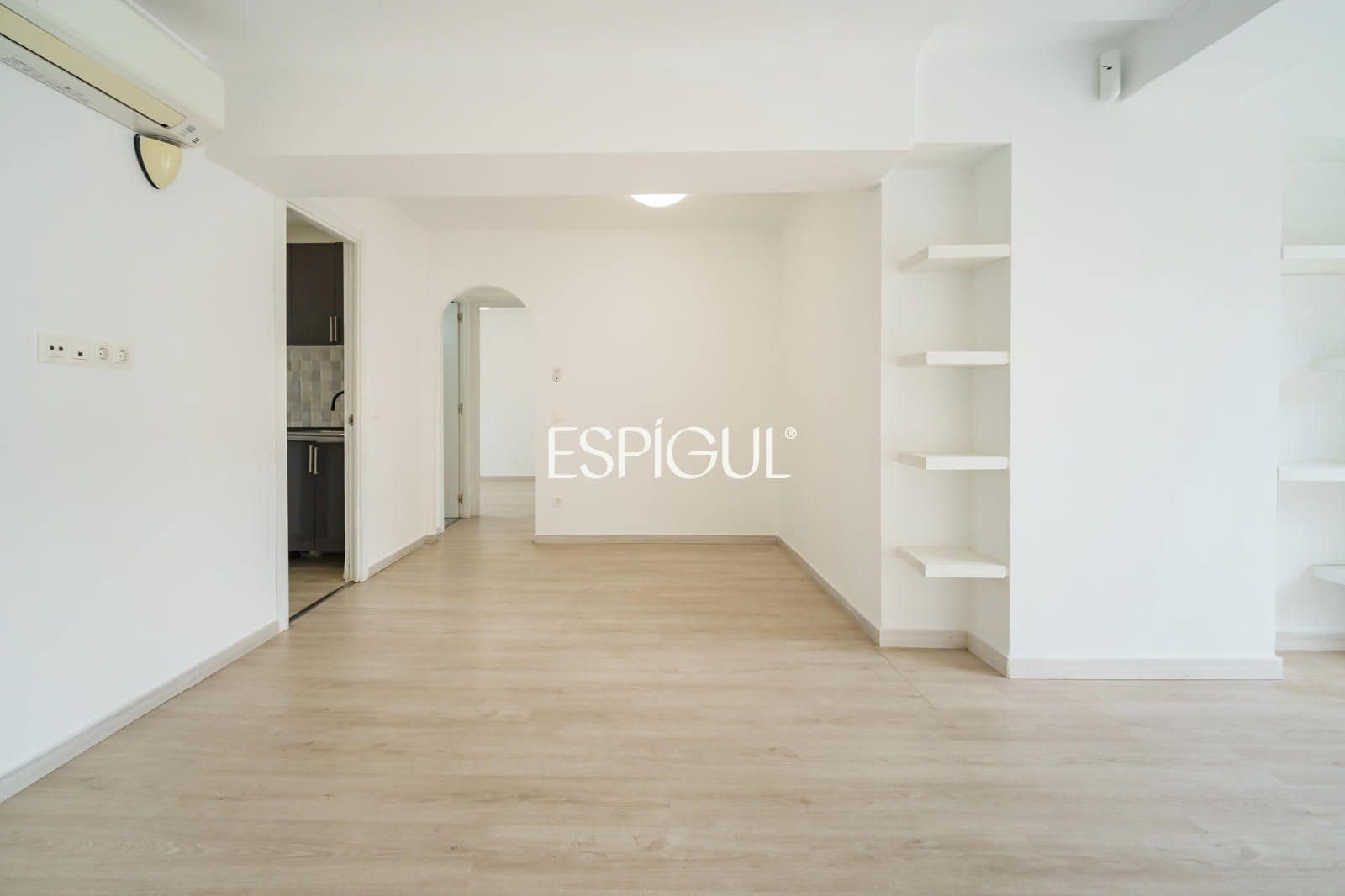 3 slaapkamer Penthouse te koop in Barcelona stad - € 595.000 (Ref: 10093853)