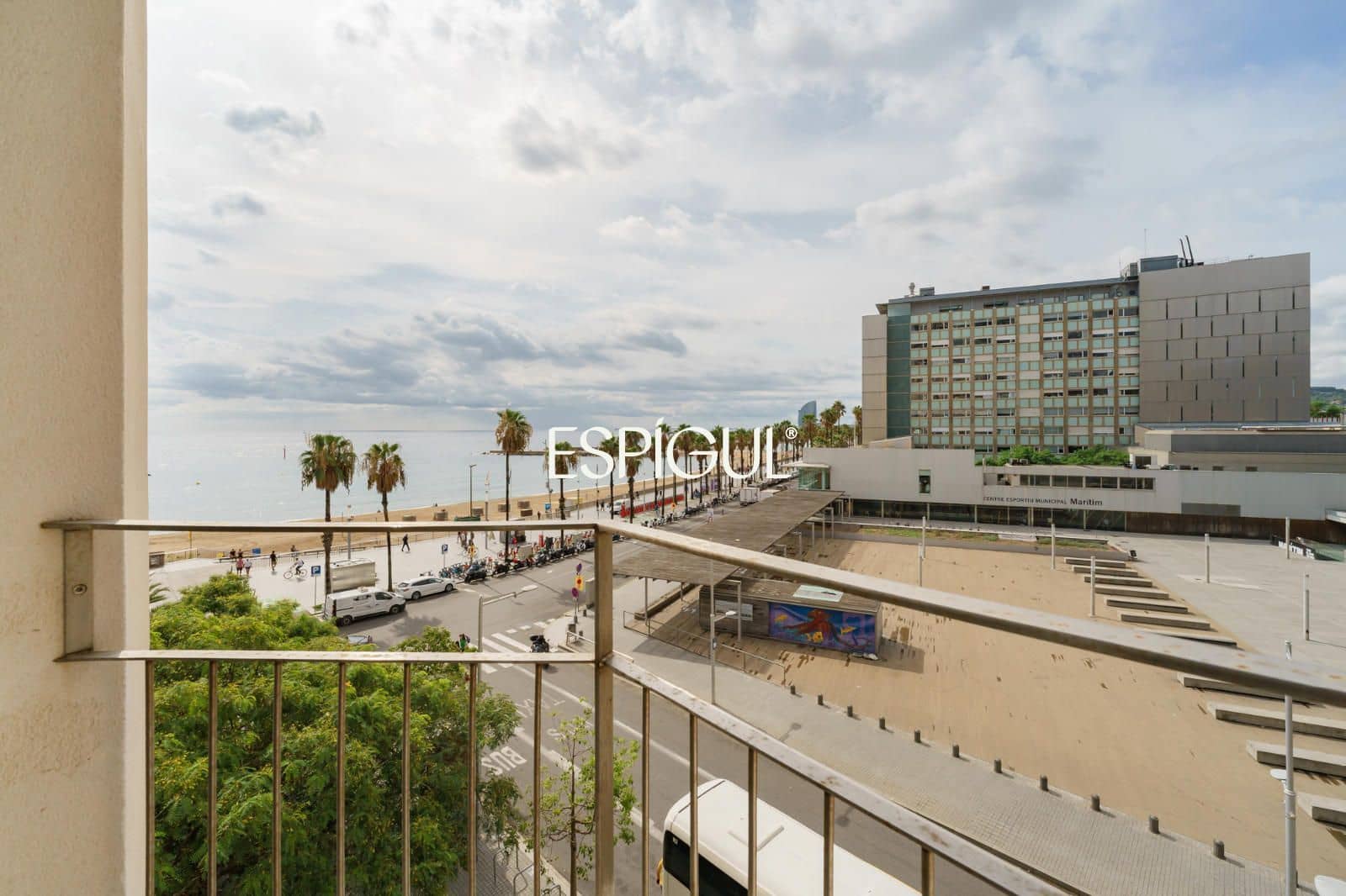 3 slaapkamer Penthouse te koop in Barcelona stad - € 595.000 (Ref: 10093853)
