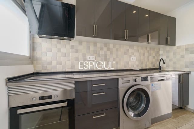3 slaapkamer Penthouse te koop in Ciutat Vella, Barcelona stad - € 595.000 (Ref: 10093853)