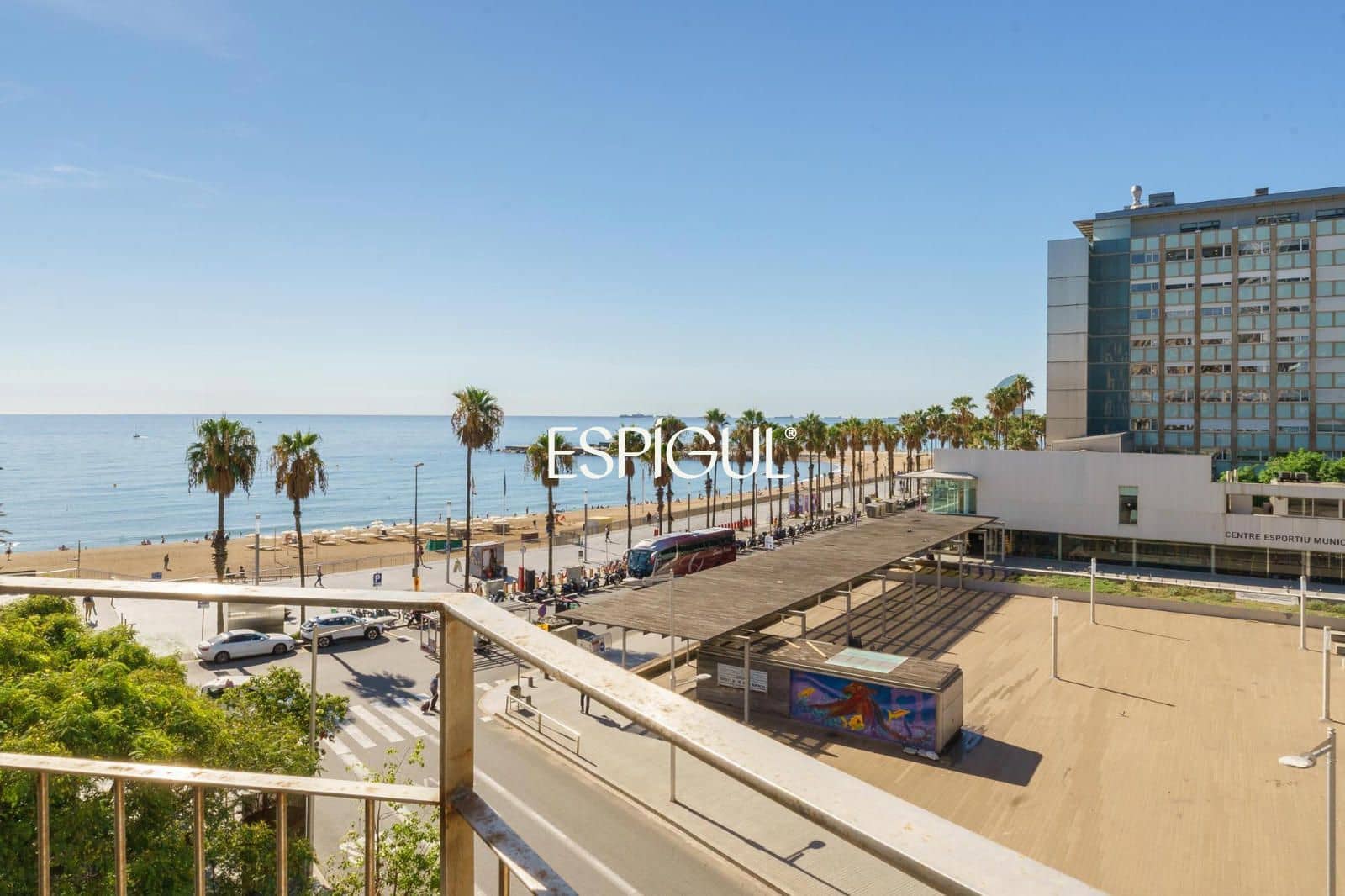 3 bedroom Penthouse for sale in Barcelona city - € 595,000 (Ref: 10093853)