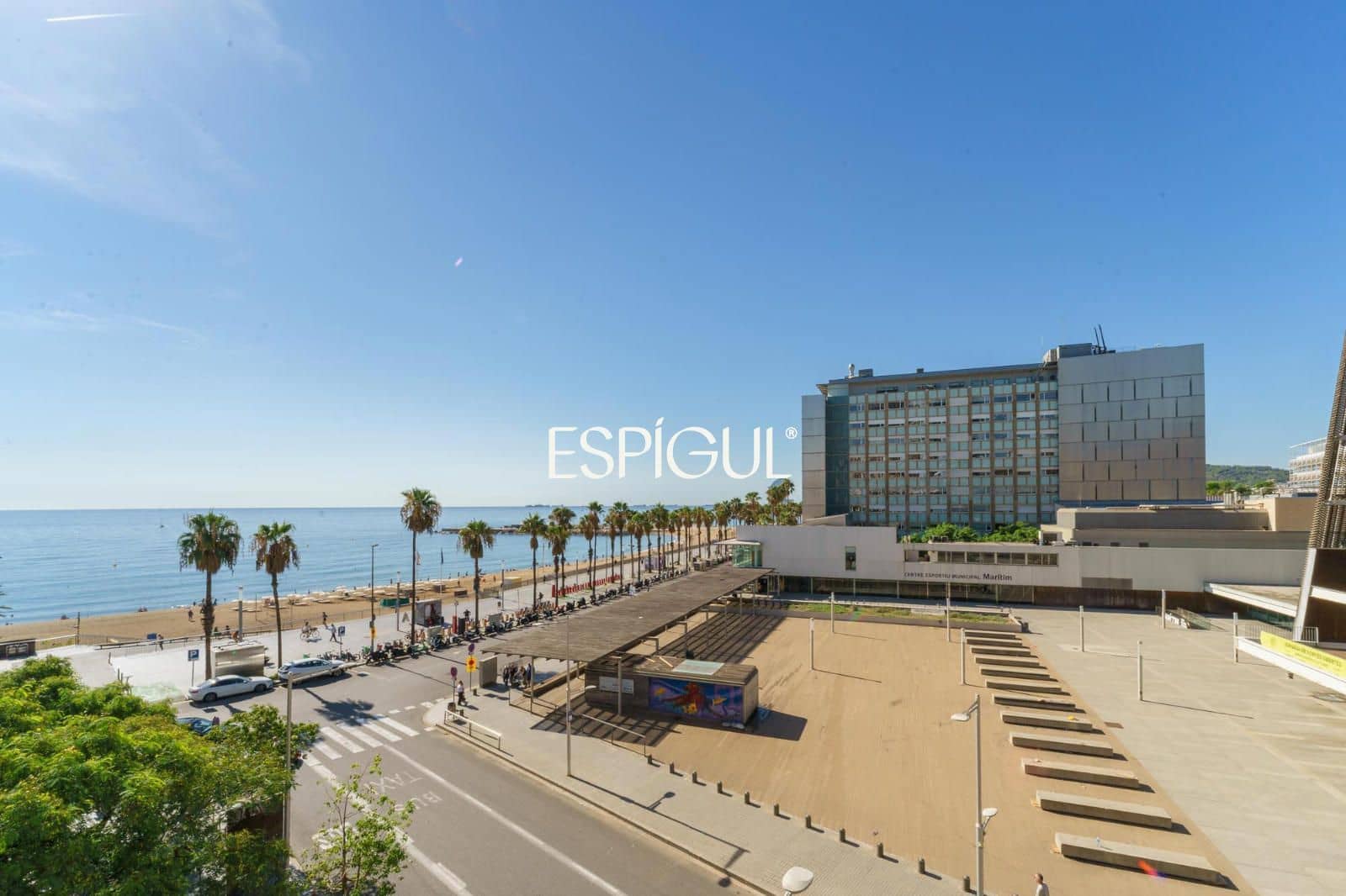 3 bedroom Penthouse for sale in Barcelona city - € 595,000 (Ref: 10093853)
