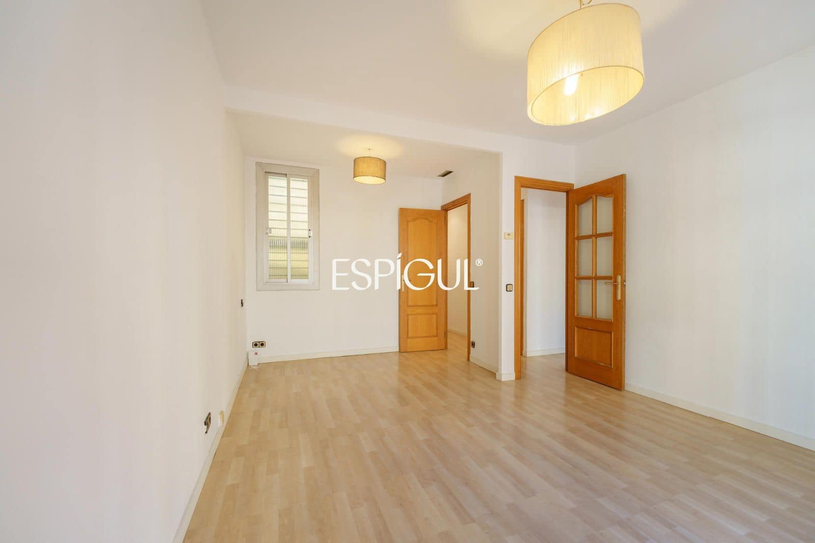 2 Zimmer Wohnung zu verkaufen in Barcelona Stadt mit Pool - 320.000 € (Ref: 10106587)