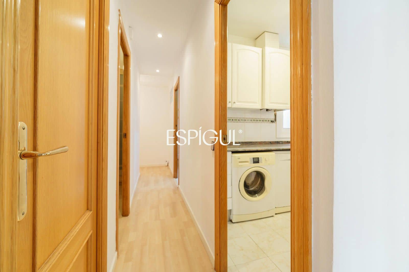2 Zimmer Wohnung zu verkaufen in Barcelona Stadt mit Pool - 320.000 € (Ref: 10106587)