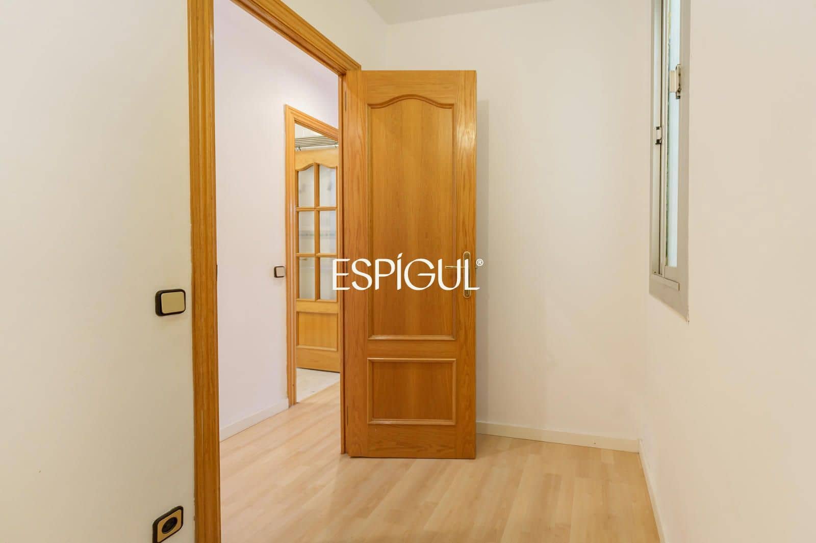 2 Zimmer Wohnung zu verkaufen in Barcelona Stadt mit Pool - 320.000 € (Ref: 10106587)