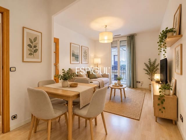 2 soveværelse Lejlighed til salg i Sants-Montjuïc, Barcelona by - € 320.000 (Ref: 10106587)