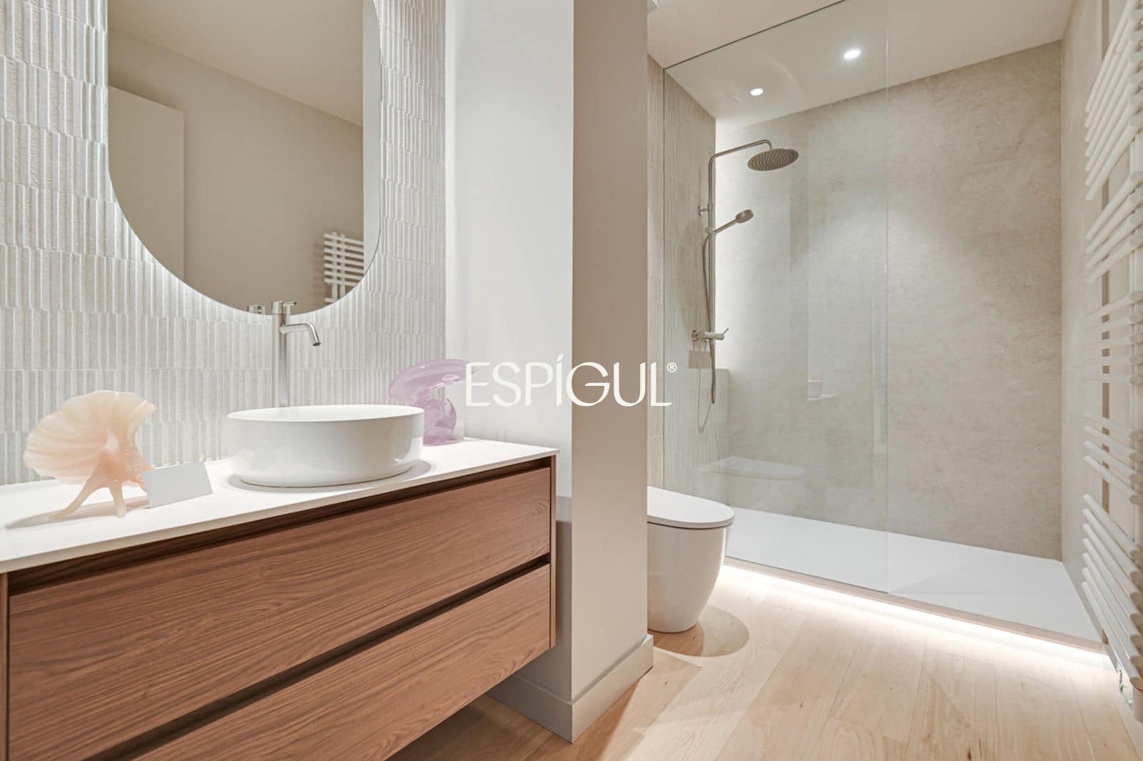 Piso de 4 habitaciones en Barcelona ciudad en venta - 1.590.000 € (Ref: 10113396)