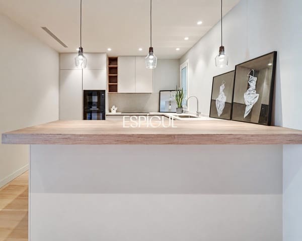 Piso de 4 habitaciones en Sarrià-Sant Gervasi, Barcelona ciudad en venta - 1.590.000 € (Ref: 10113396)