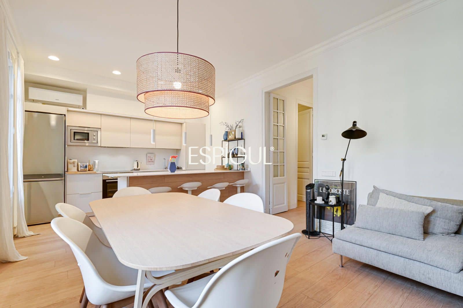 4 soveværelse Lejlighed til salg i Barcelona by - € 790.000 (Ref: 10116045)