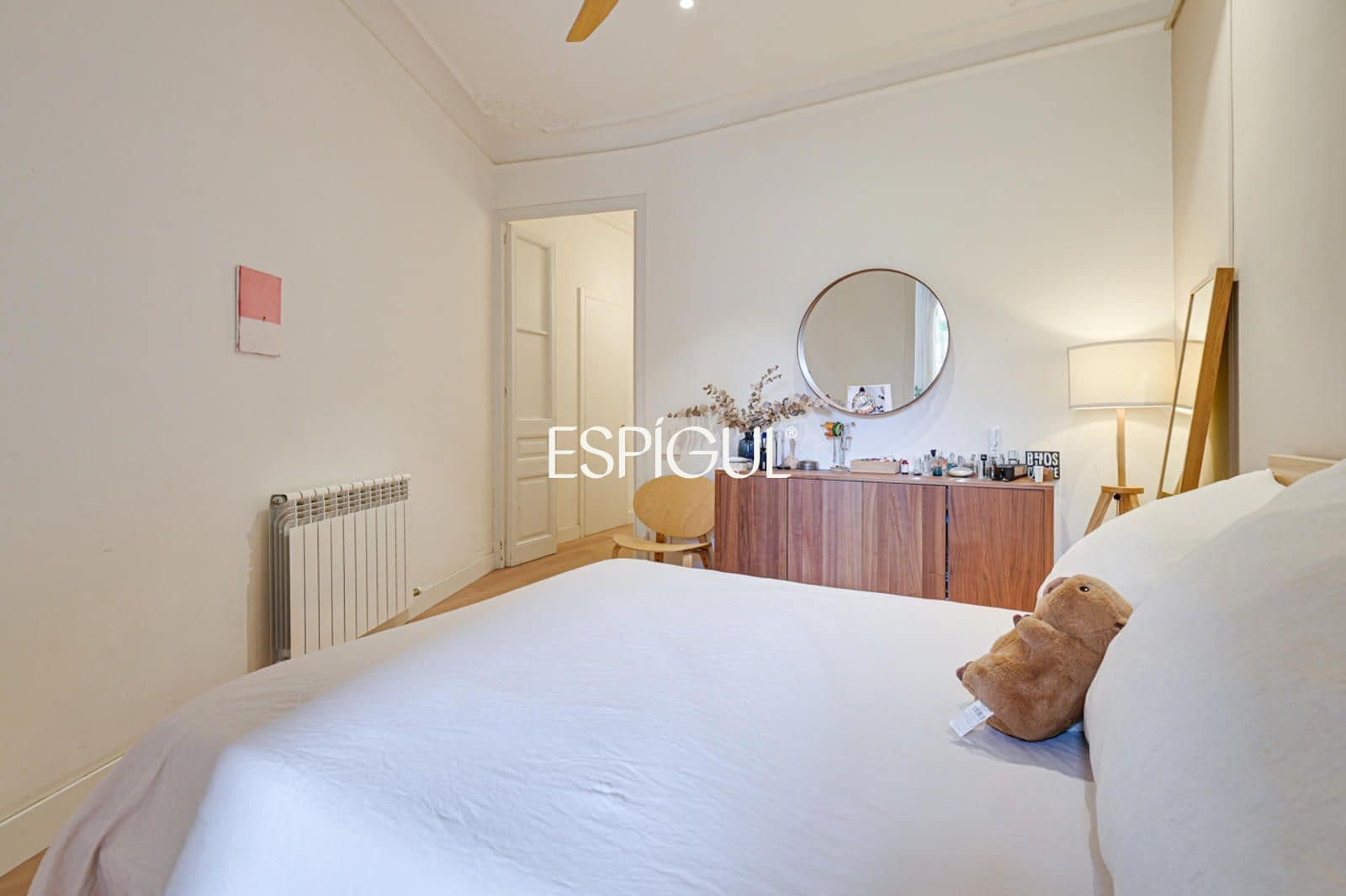 4 soveværelse Lejlighed til salg i Barcelona by - € 790.000 (Ref: 10116045)