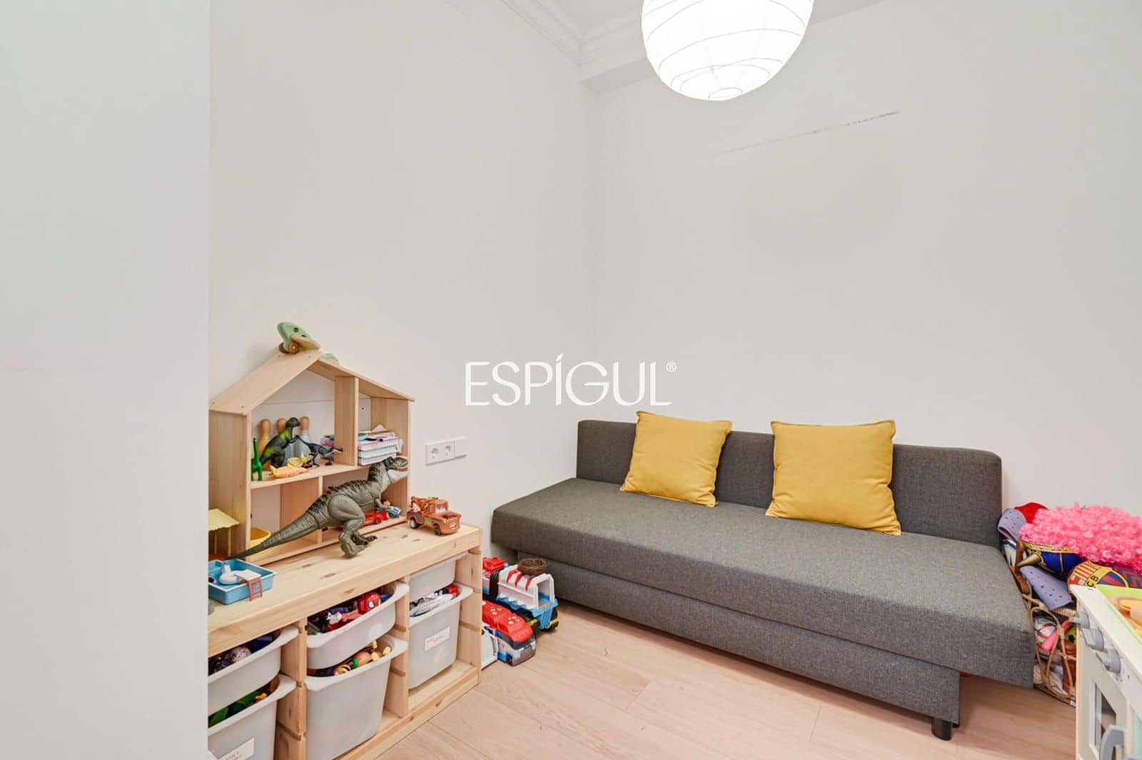 4 soveværelse Lejlighed til salg i Barcelona by - € 790.000 (Ref: 10116045)