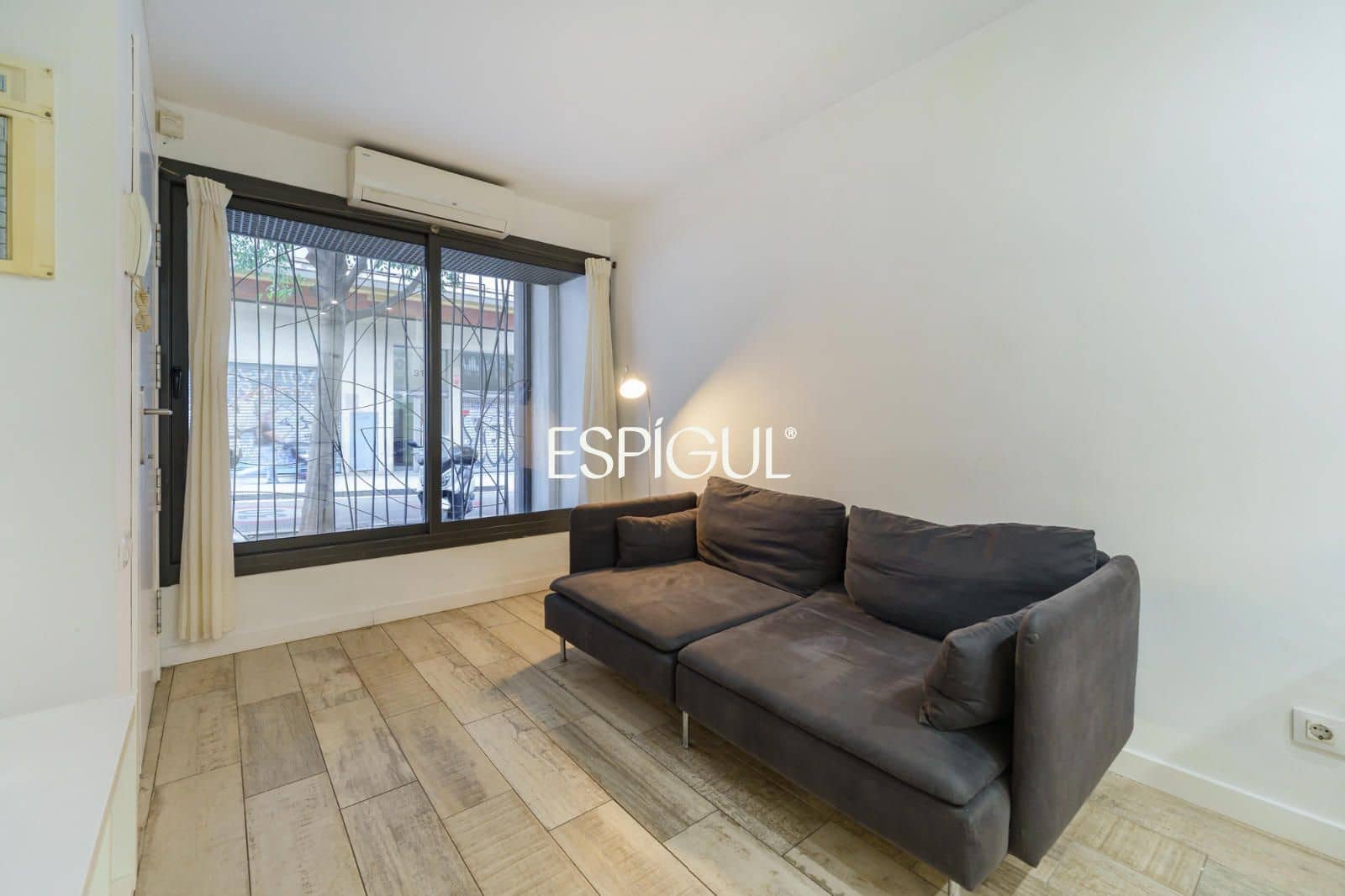 Kommersiell till salu i Barcelona stad - 150 000 € (Ref: 10124687)