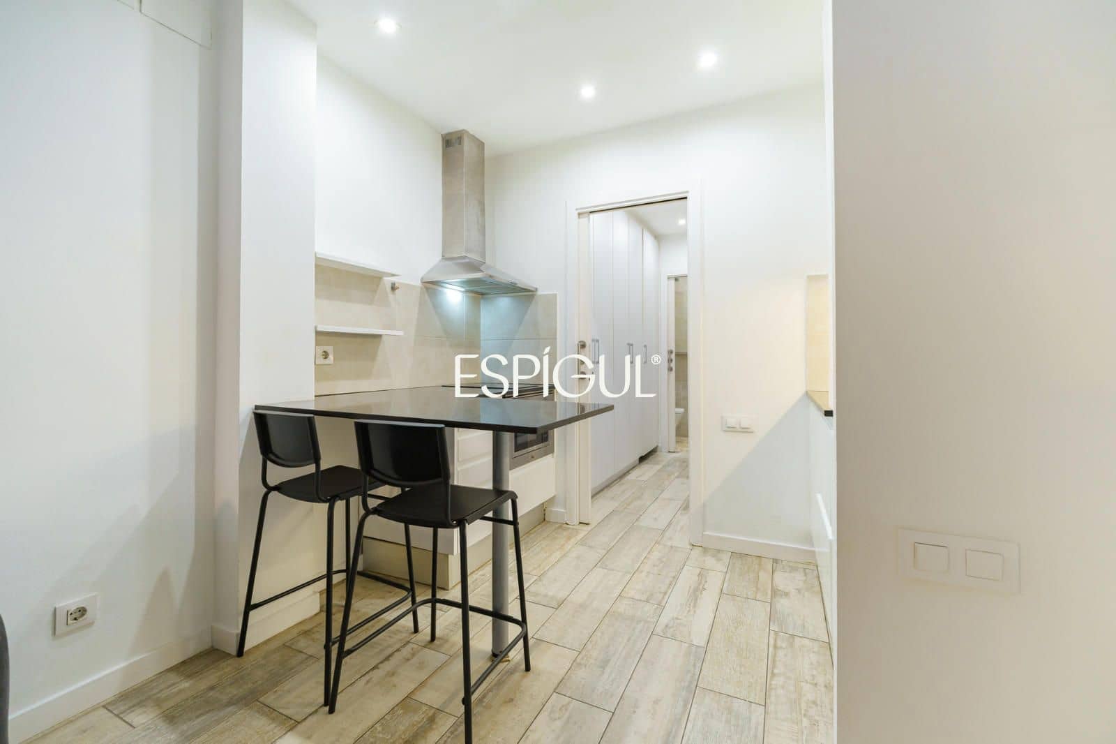Kommersiell till salu i Barcelona stad - 150 000 € (Ref: 10124687)