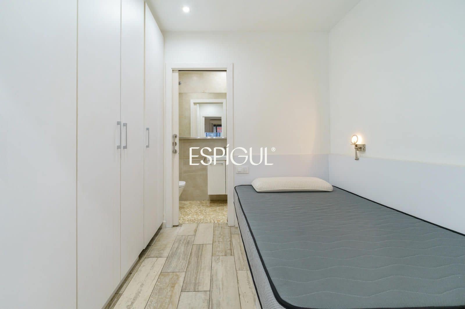 Kommersiell till salu i Barcelona stad - 150 000 € (Ref: 10124687)