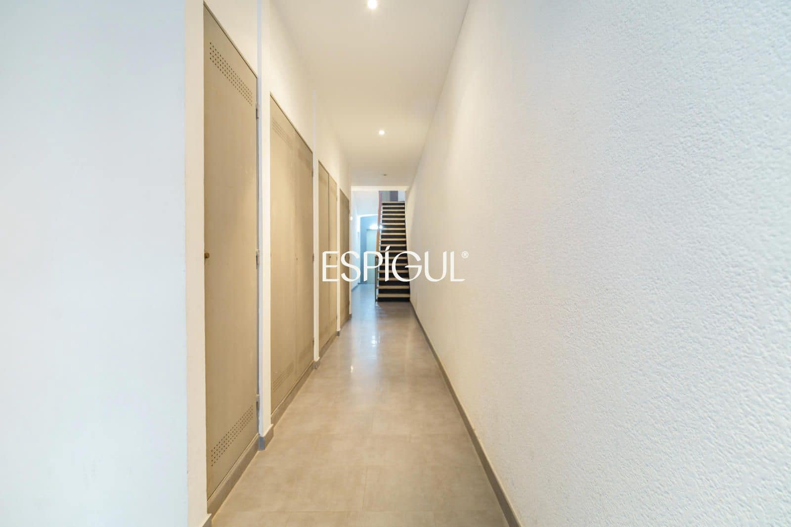 Kommersiell till salu i Barcelona stad - 150 000 € (Ref: 10124687)