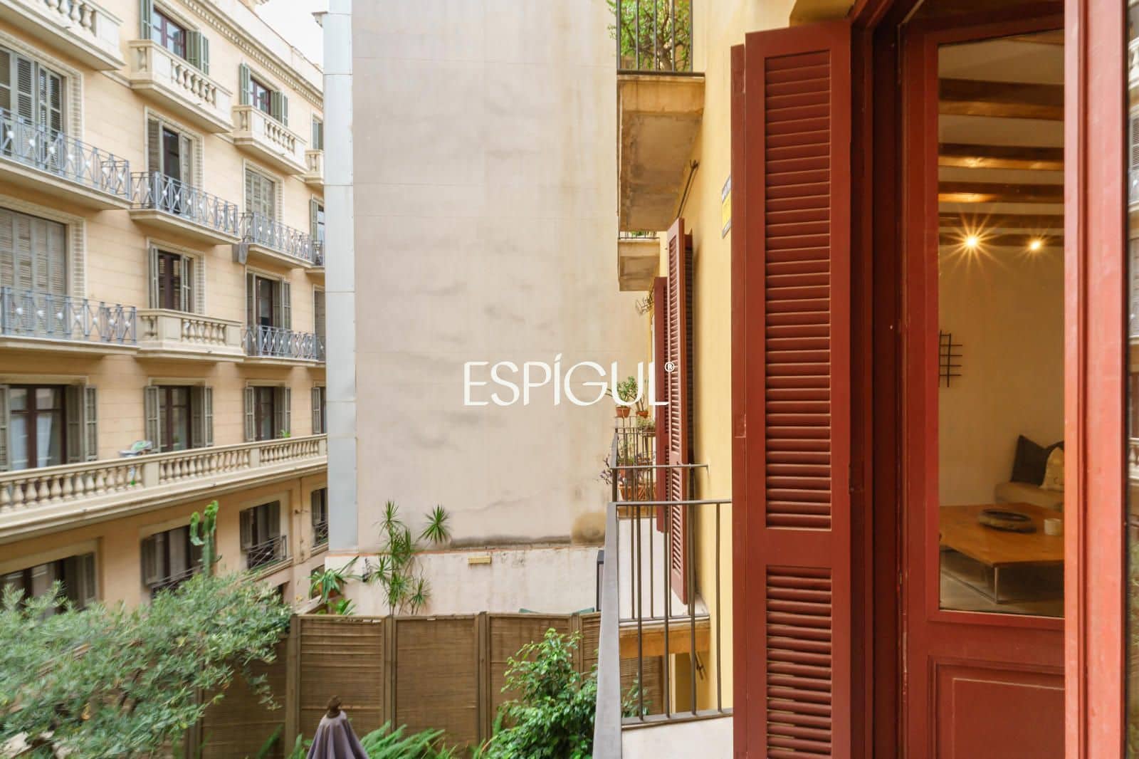 Piso de 3 habitaciones en Barcelona ciudad en venta - 845.000 € (Ref: 10125242)
