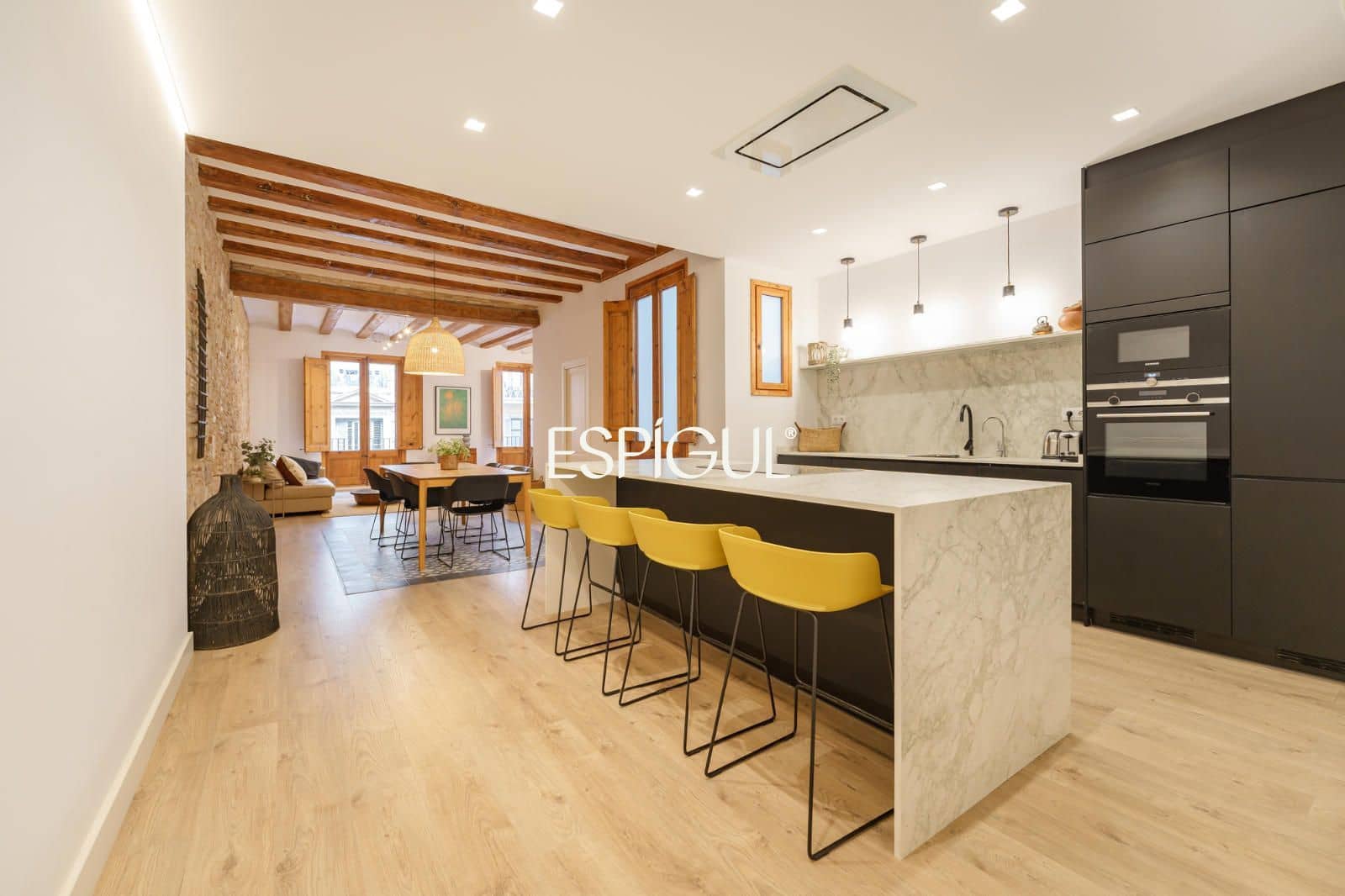 Piso de 3 habitaciones en Barcelona ciudad en venta - 845.000 € (Ref: 10125242)
