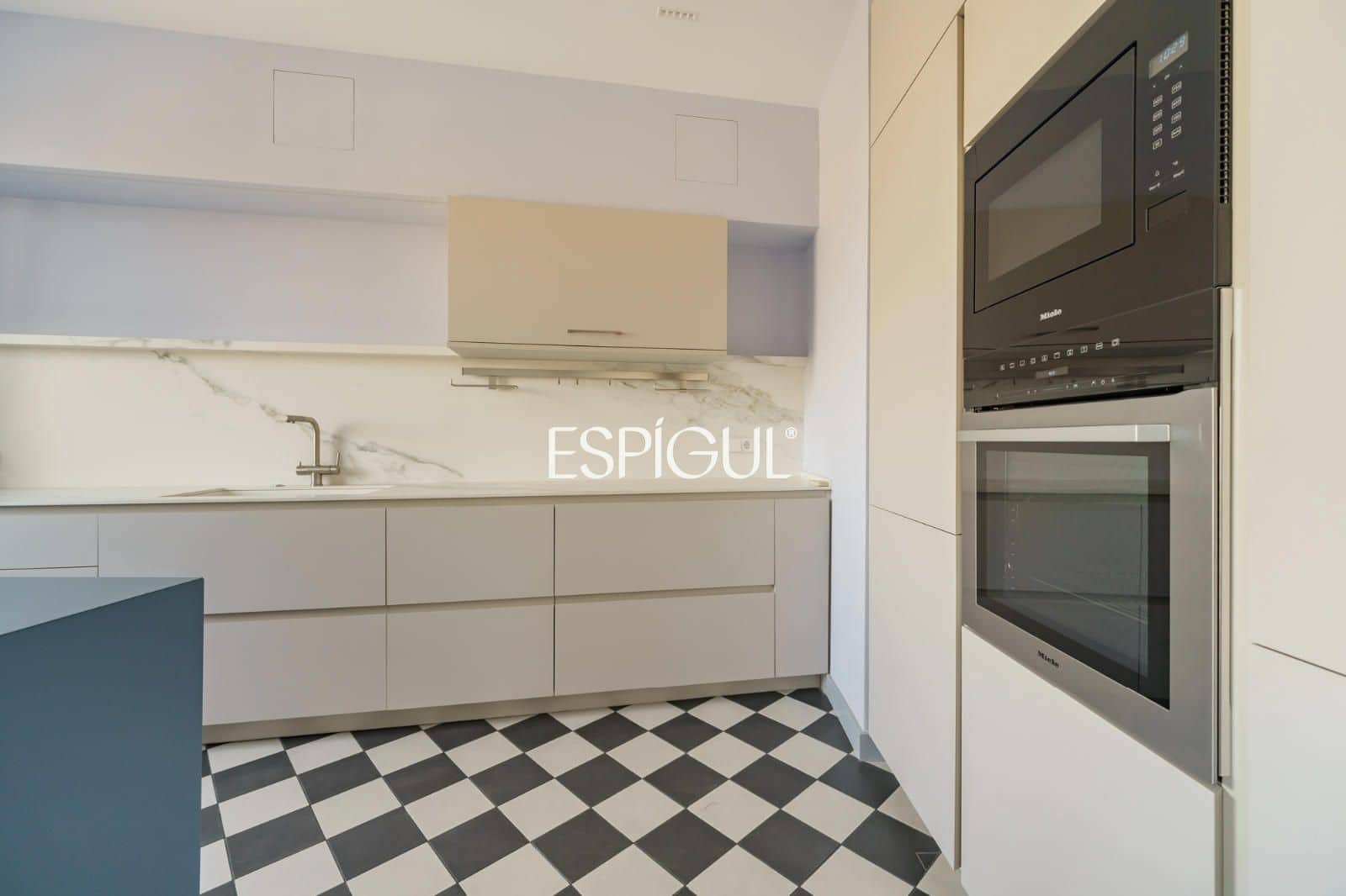 3 chambre Penthouse à vendre à Barcelone ville - 995 000 € (Ref: 10130218)