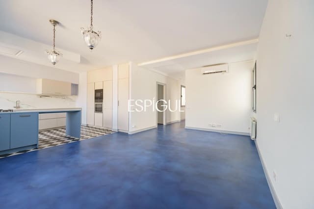 3 chambre Penthouse à vendre à Ciutat Vella, Barcelone ville - 995 000 € (Ref: 10130218)