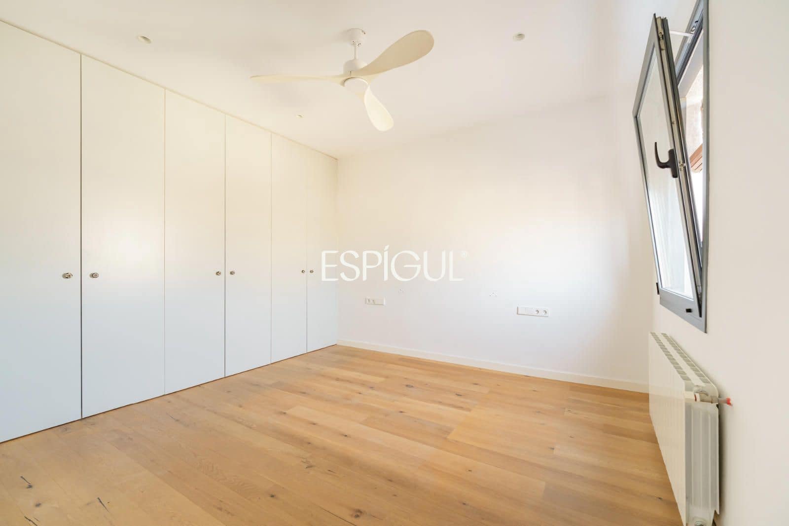 3 chambre Penthouse à vendre à Barcelone ville - 995 000 € (Ref: 10130218)