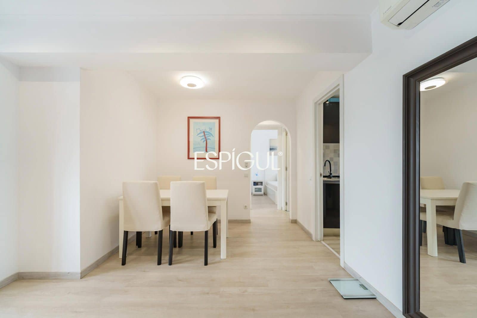 3 soveværelse Lejlighed til salg i Barcelona by - € 595.000 (Ref: 10138879)