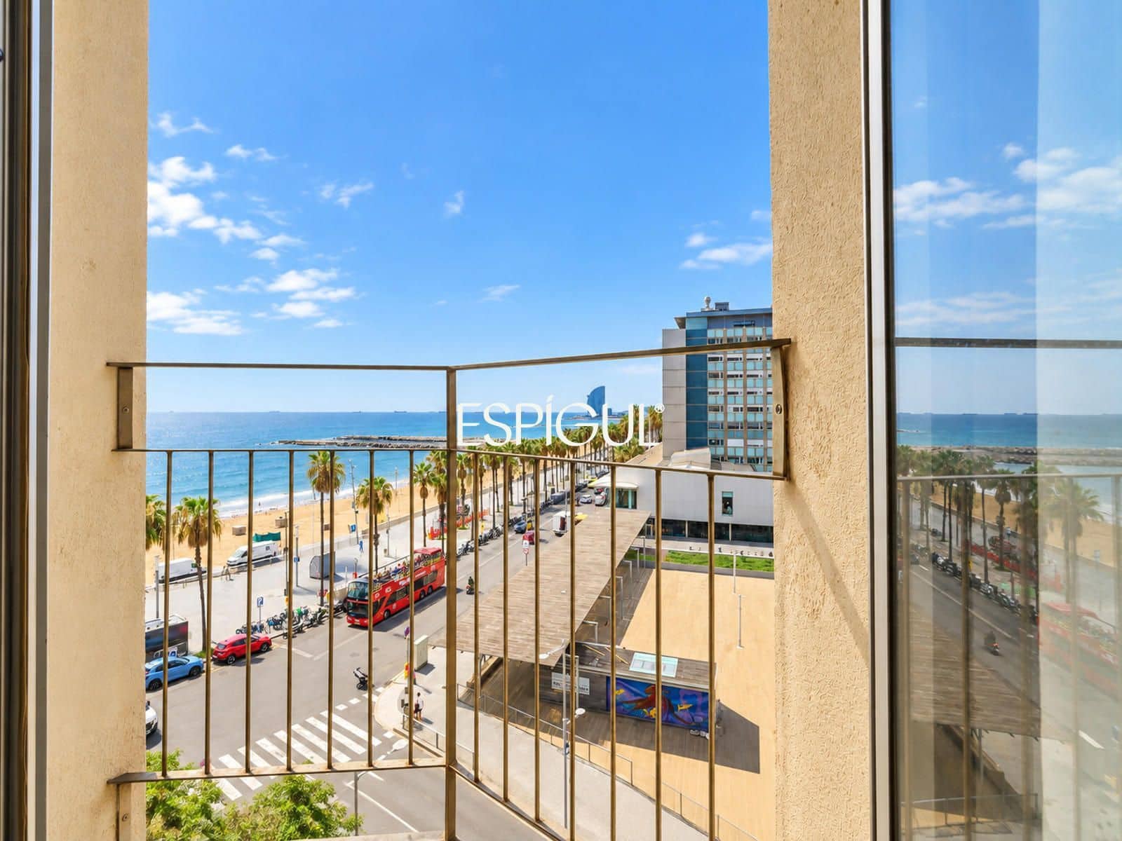 3 soveværelse Lejlighed til salg i Barcelona by - € 595.000 (Ref: 10138879)