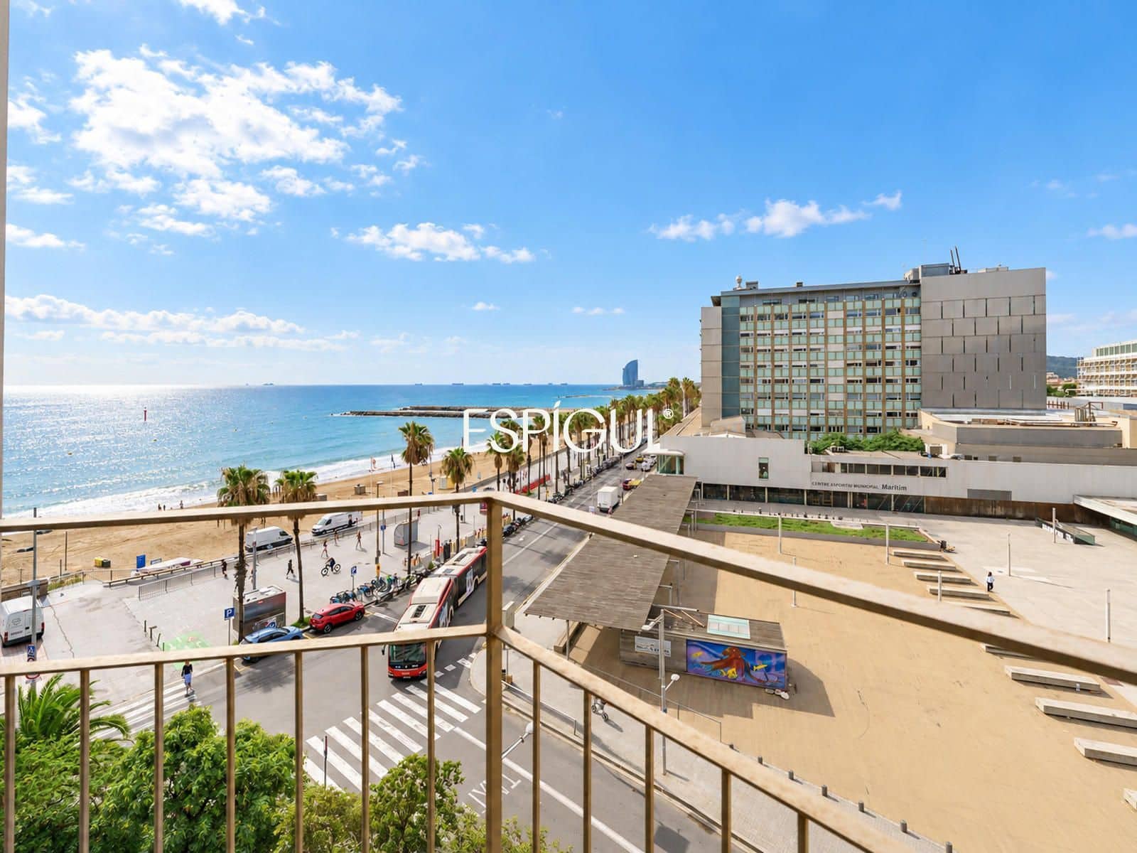 3 soveværelse Lejlighed til salg i Barcelona by - € 595.000 (Ref: 10138879)