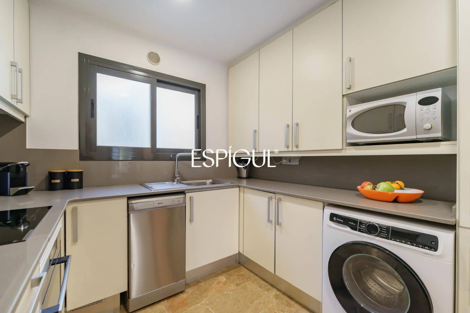3 quarto Apartamento para venda em Barcelona cidade com garagem - 550 000 € (Ref: 10140119)