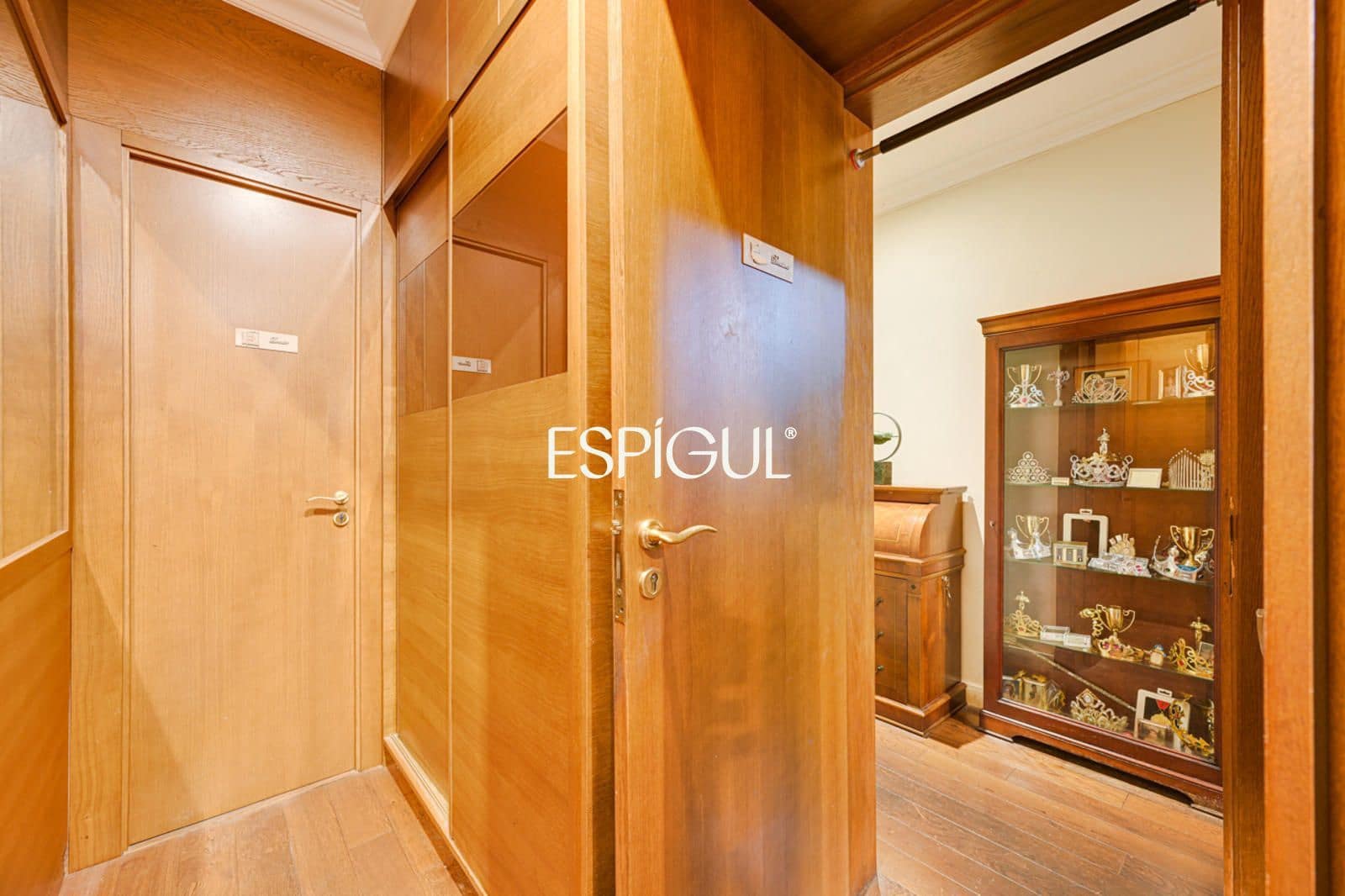 4 soverom Leilighet til salgs i Barcelona by - € 1 125 000 (Ref: 10141372)