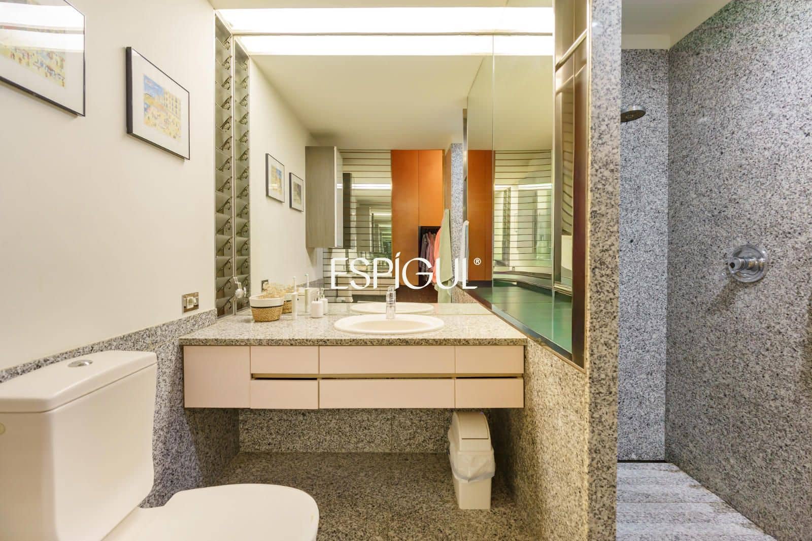 5 makuuhuone Asunto myytävänä paikassa Barcelona kaupunki mukana 
autotalli - 1 595 000 € (Ref: 10154361)