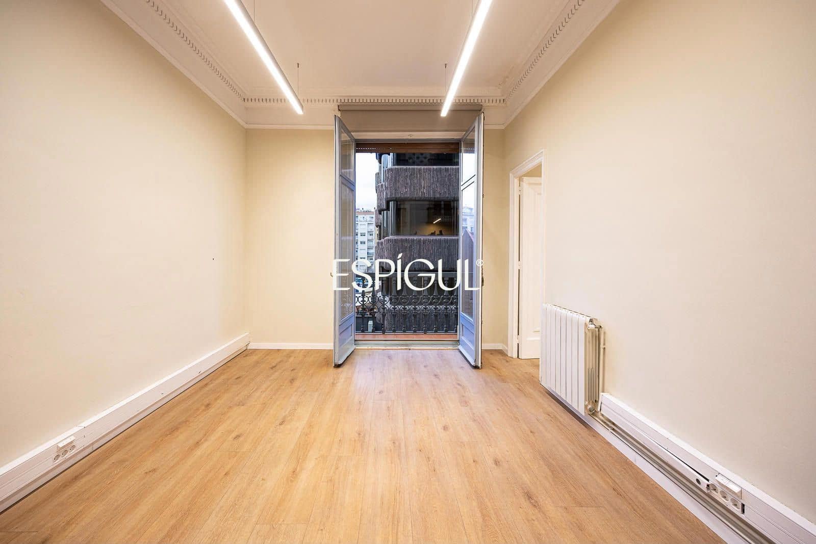 Toimisto vuokrattavana paikassa Barcelona kaupunki - 6 900 € (Ref: 10165863)