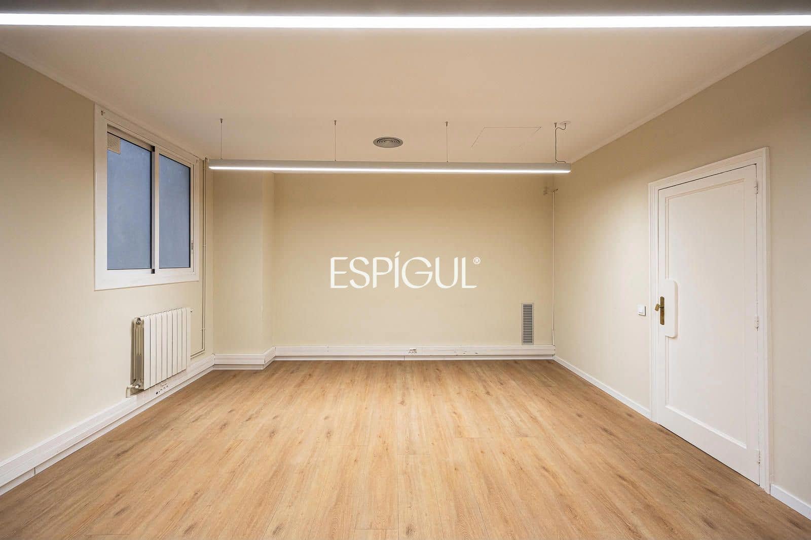 Toimisto vuokrattavana paikassa Barcelona kaupunki - 6 900 € (Ref: 10165863)