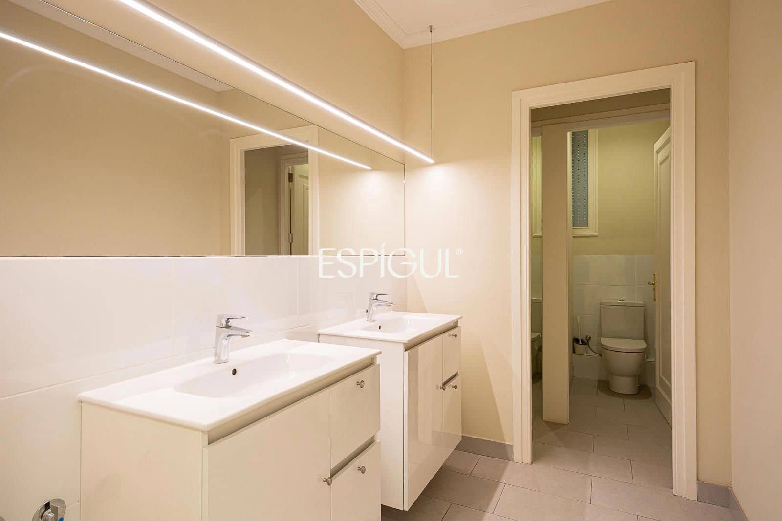 Toimisto vuokrattavana paikassa Barcelona kaupunki - 6 900 € (Ref: 10165863)