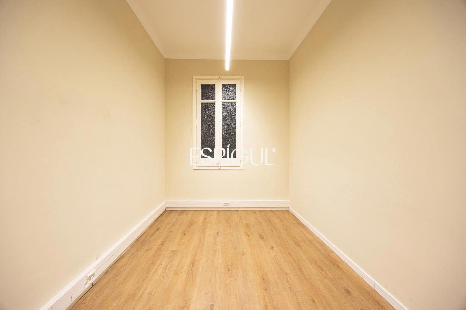 Toimisto vuokrattavana paikassa Barcelona kaupunki - 6 900 € (Ref: 10165863)