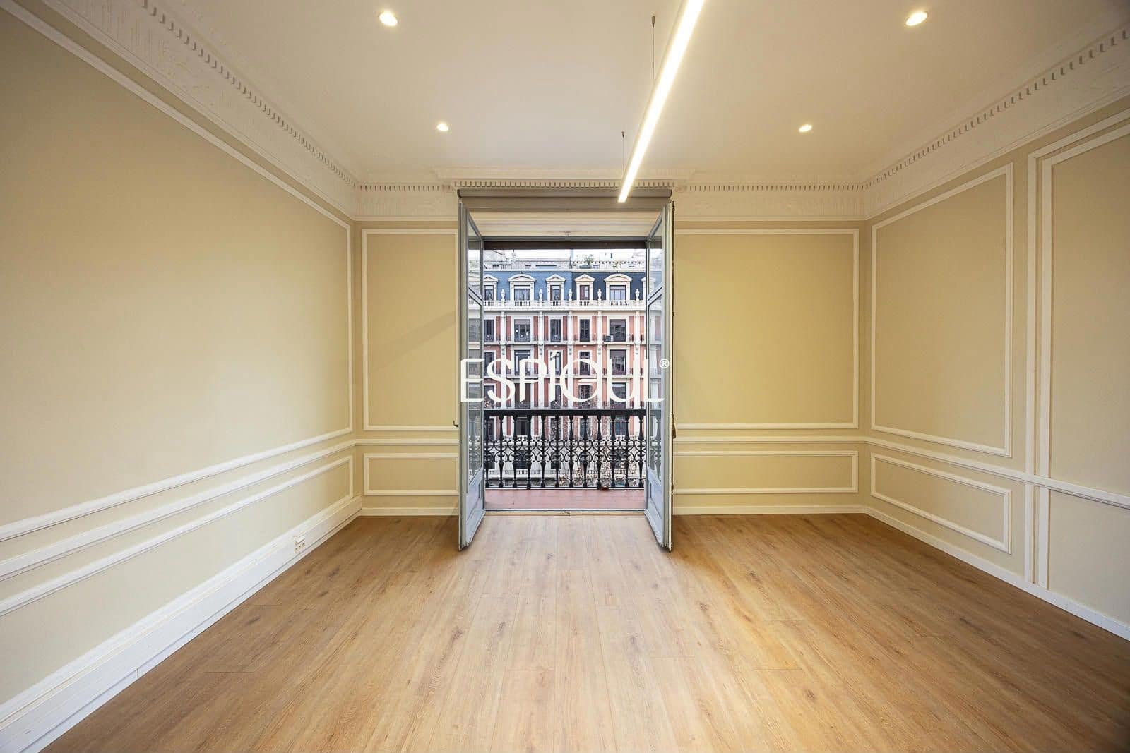 Toimisto vuokrattavana paikassa Barcelona kaupunki - 6 900 € (Ref: 10165863)